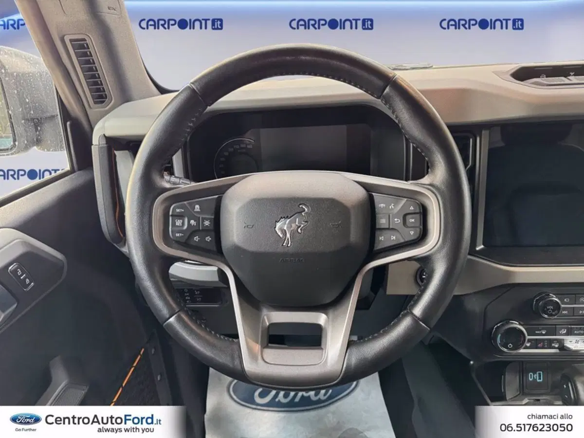 Ford Bronco usata a Roma (12)