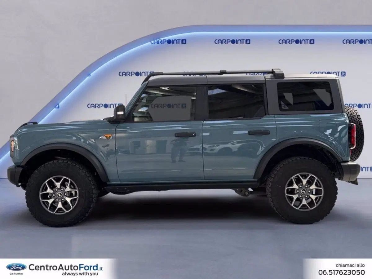 Ford Bronco usata a Roma (2)