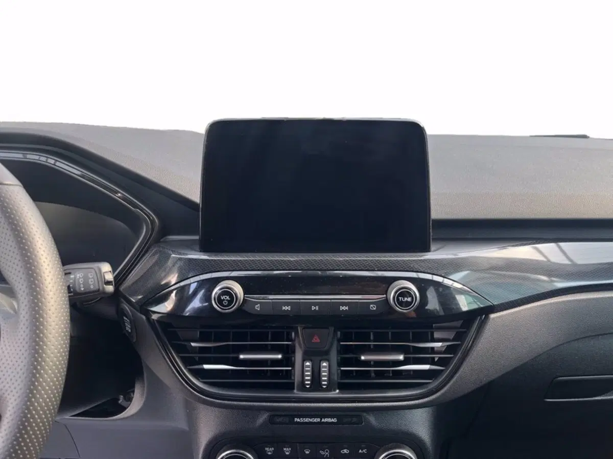 Ford Kuga usata a Milano (14)