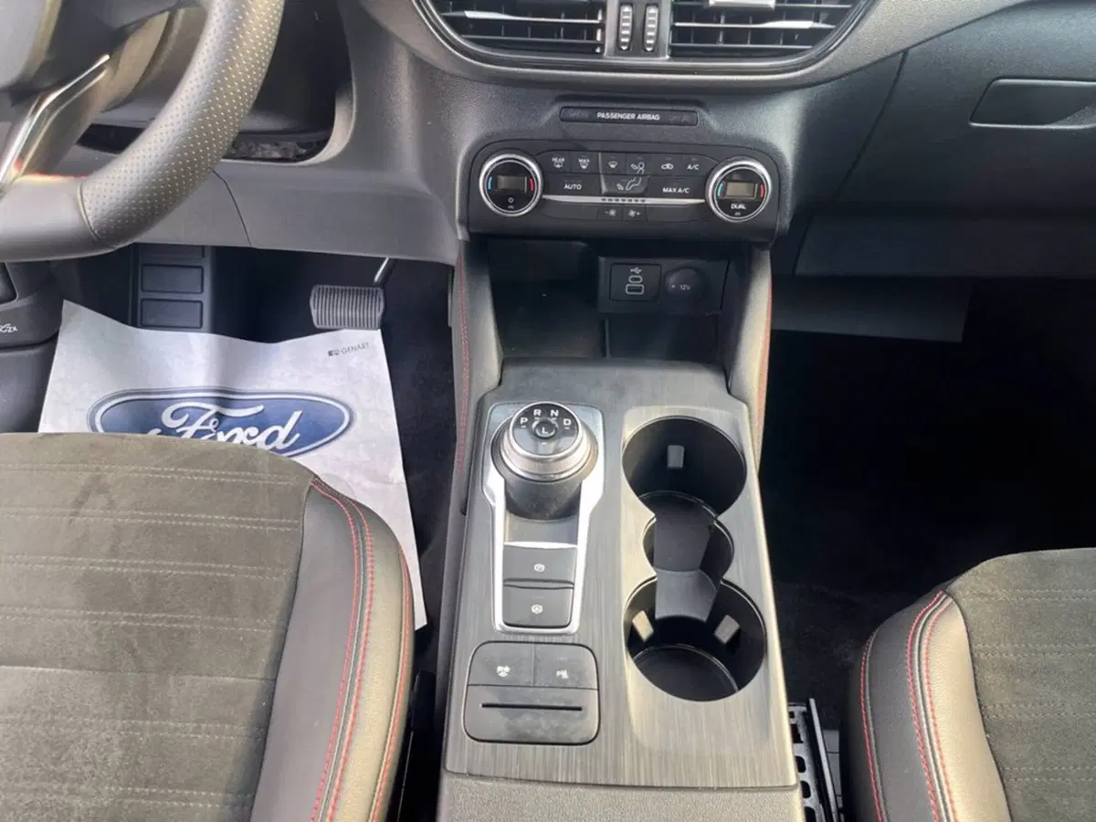 Ford Kuga usata a Milano (16)