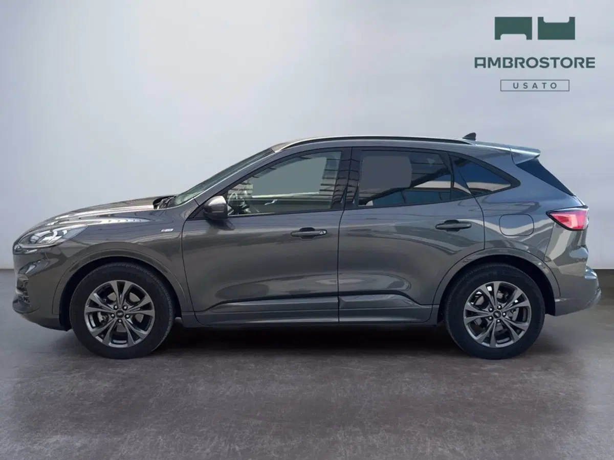 Ford Kuga usata a Milano (2)