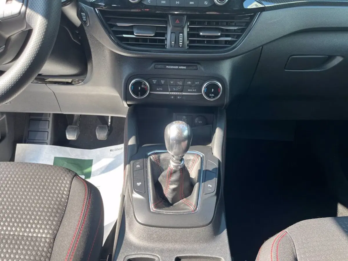 Ford Kuga usata a Milano (16)