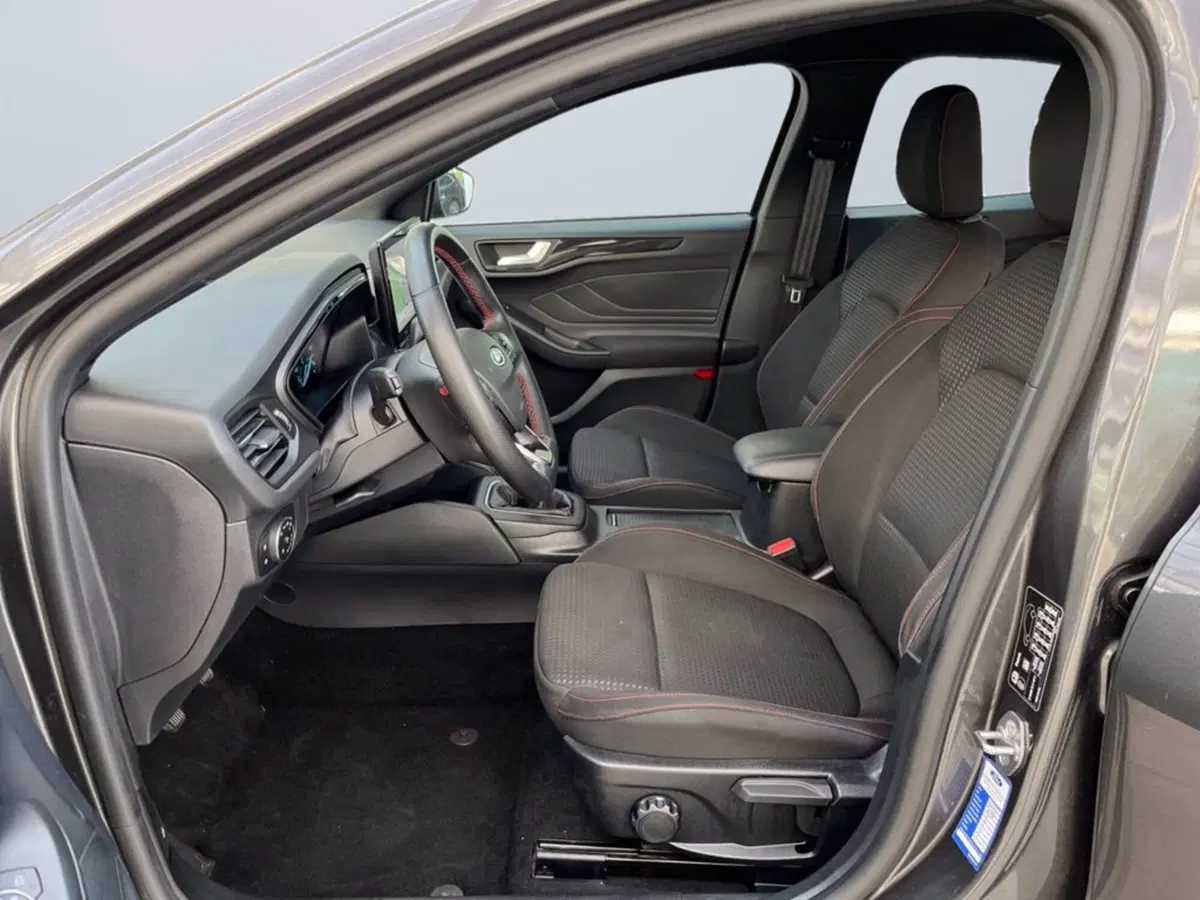 Ford Focus usata a Milano (10)