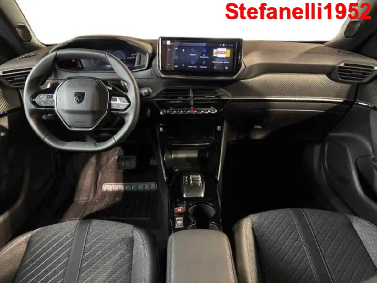 Peugeot 2008 nuova a Bologna (13)