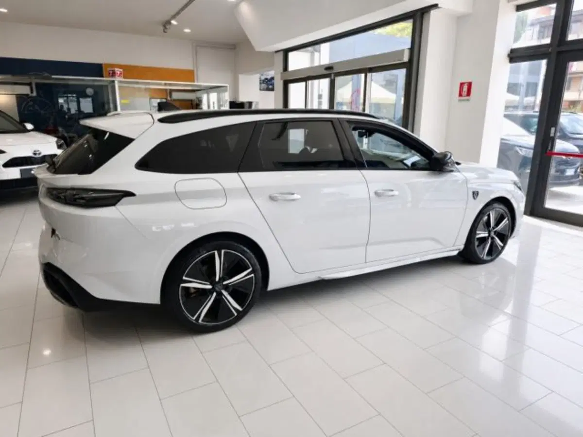 Peugeot 308 SW usata a Firenze (4)