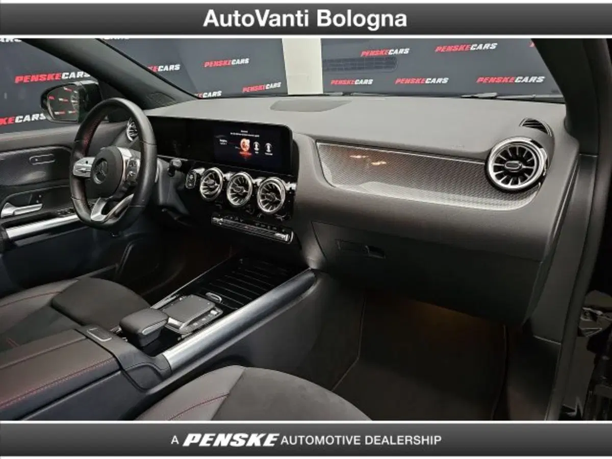 Mercedes-Benz GLA SUV usata a Bologna (15)