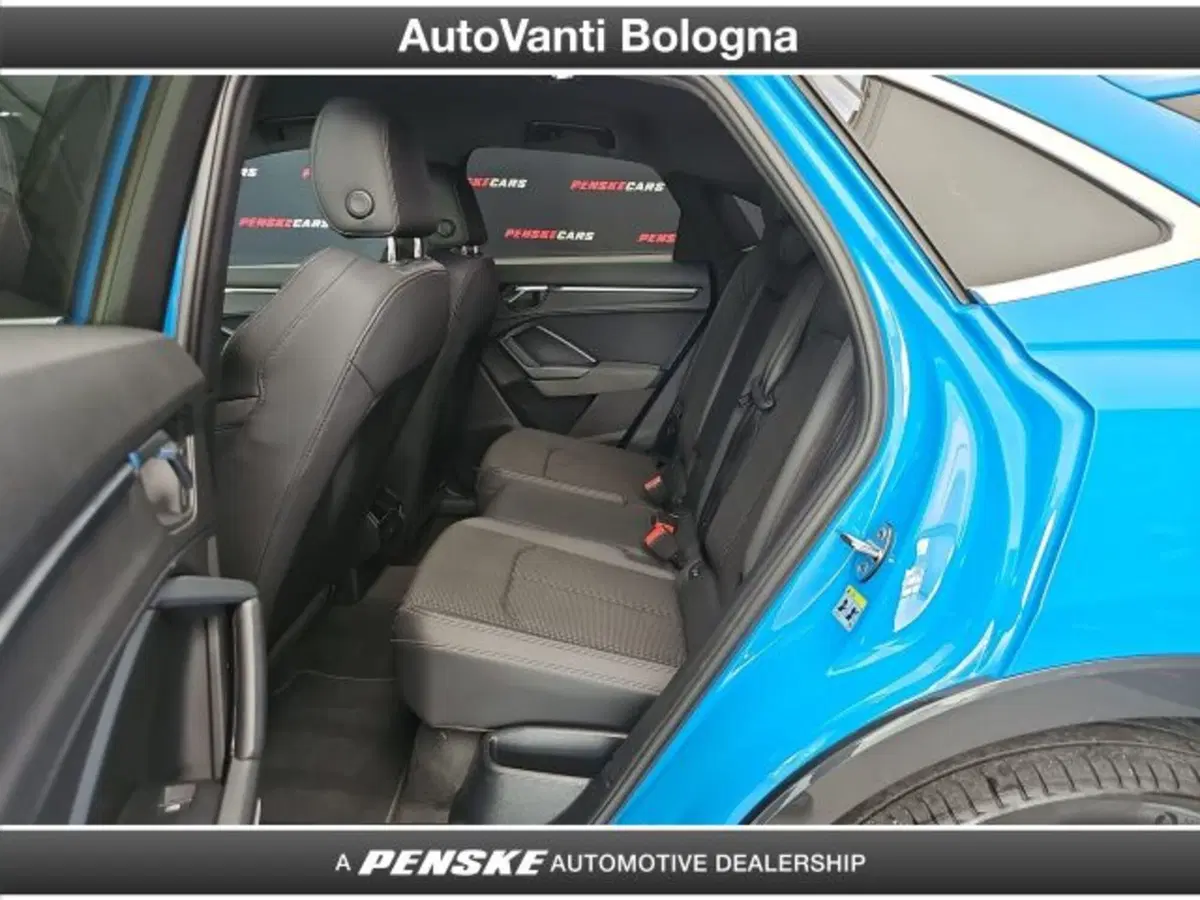 Audi Q3 Sportback usata a Bologna (11)