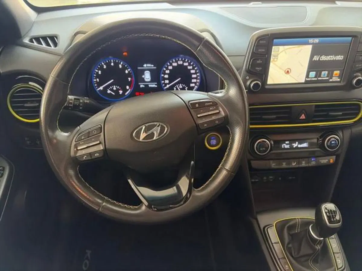 Hyundai Kona usata a Sassari (8)