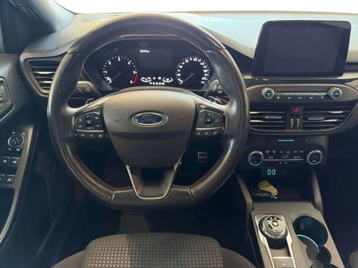 Ford Focus usata a Sassari (7)