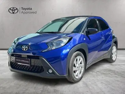 Toyota Aygo X 1.0 VVT-i 72 CV 5p. Undercover S-CVT del 2022 usata a Sassari