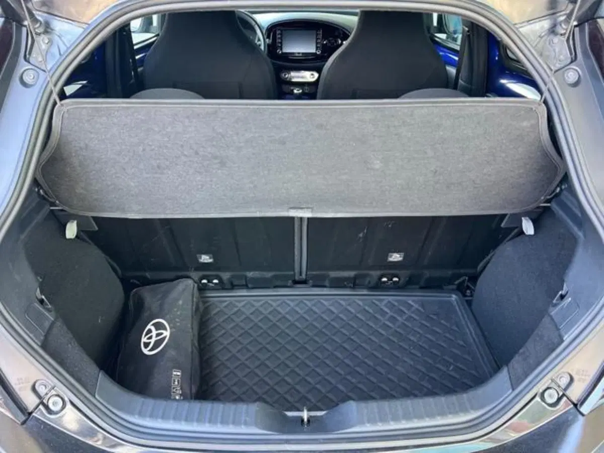 Toyota Aygo X usata a Sassari (6)