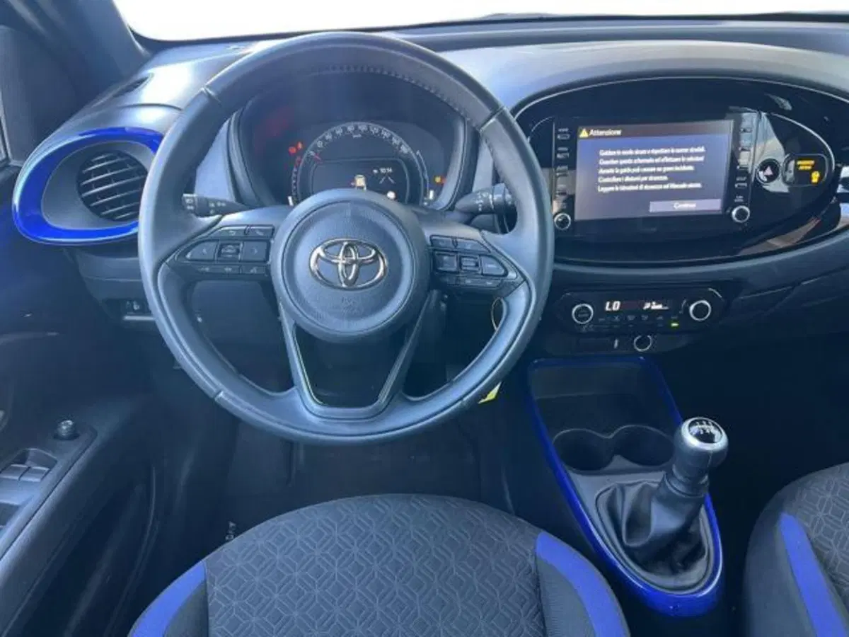 Toyota Aygo X usata a Sassari (8)