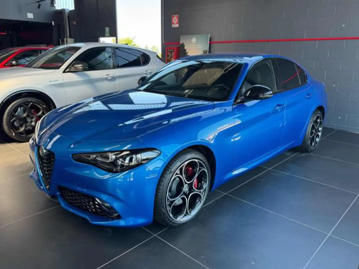 Alfa Romeo Giulia nuova a Vercelli (3)