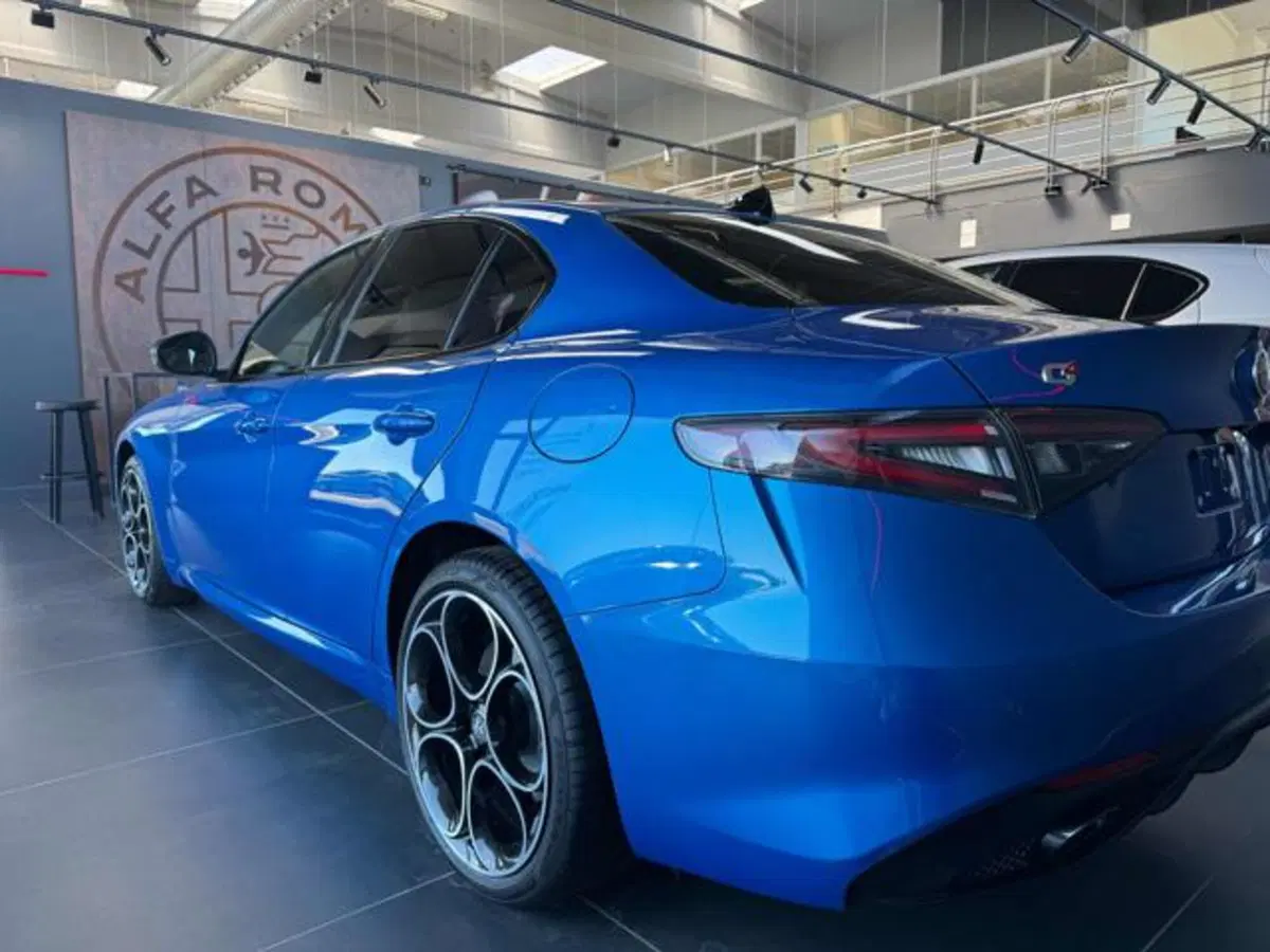Alfa Romeo Giulia nuova a Vercelli (4)