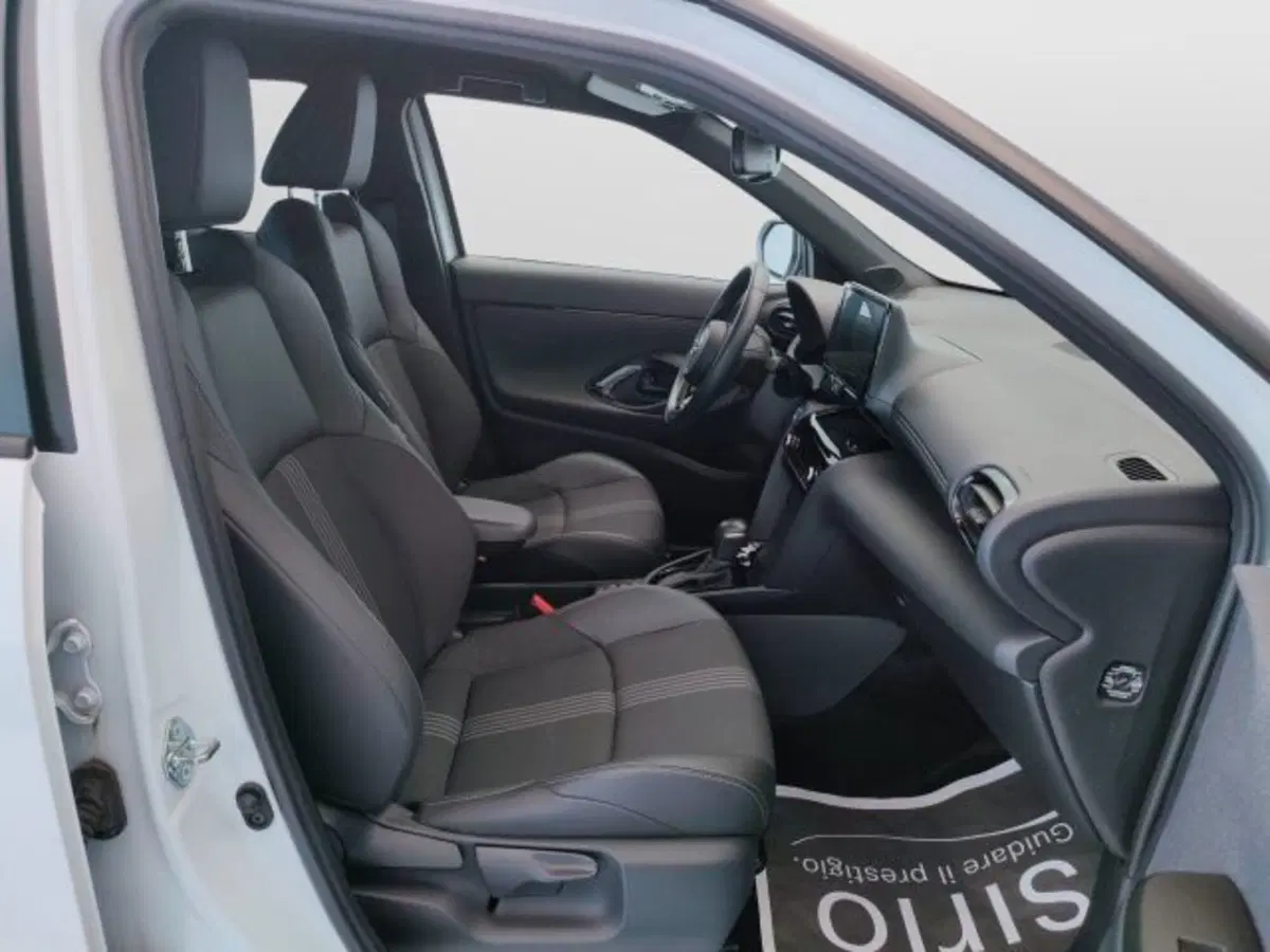 Toyota Yaris Cross usata a Teramo (13)