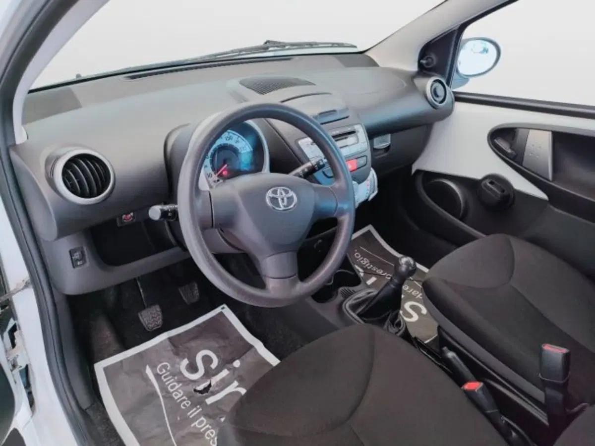Toyota Aygo usata a Teramo (11)