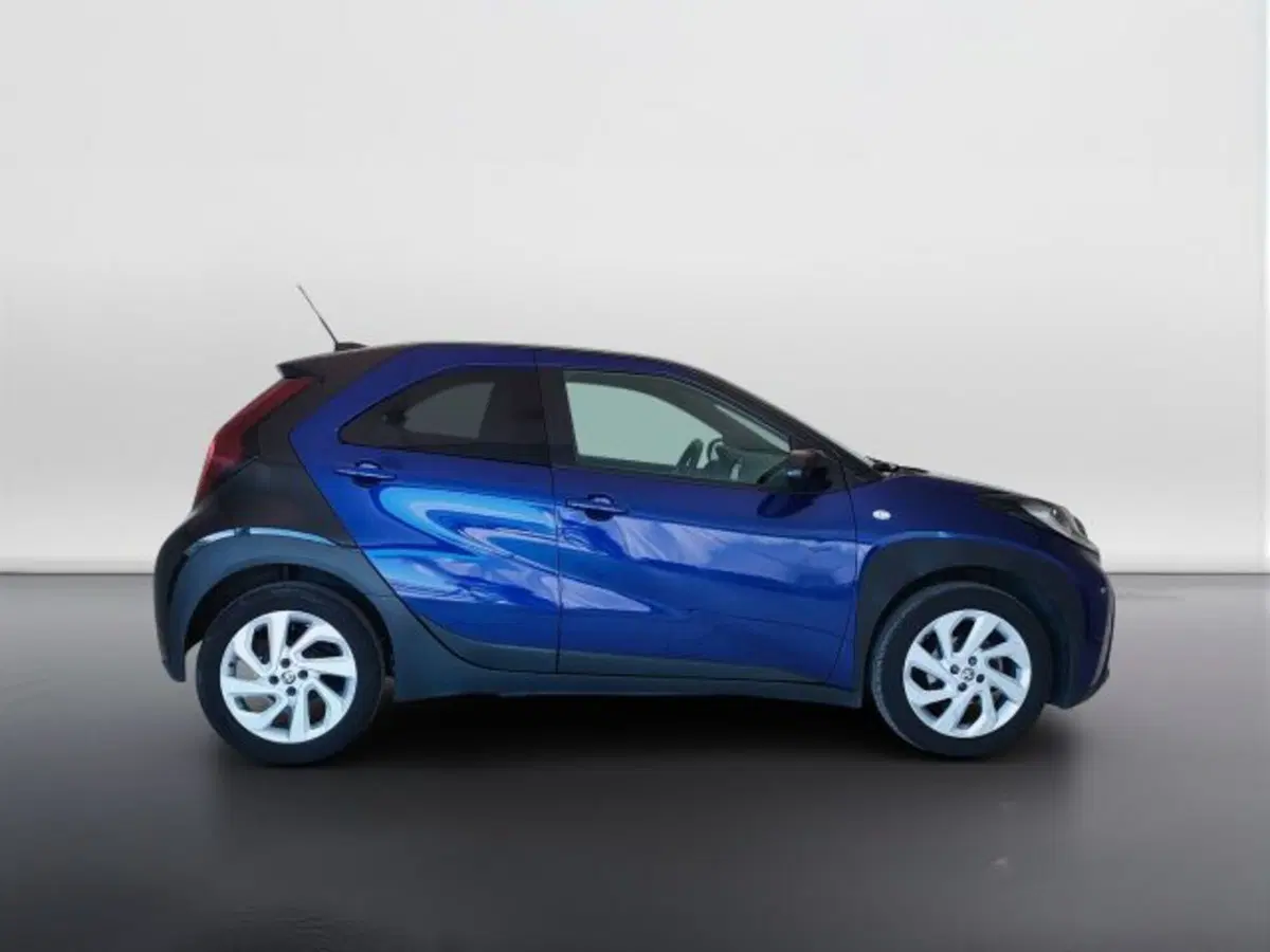Toyota Aygo X usata a Teramo (4)