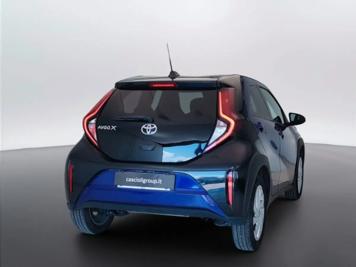 Toyota Aygo X usata a Teramo (5)