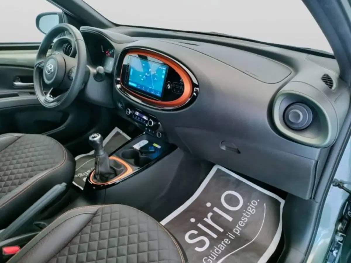 Toyota Aygo X usata a Teramo (13)