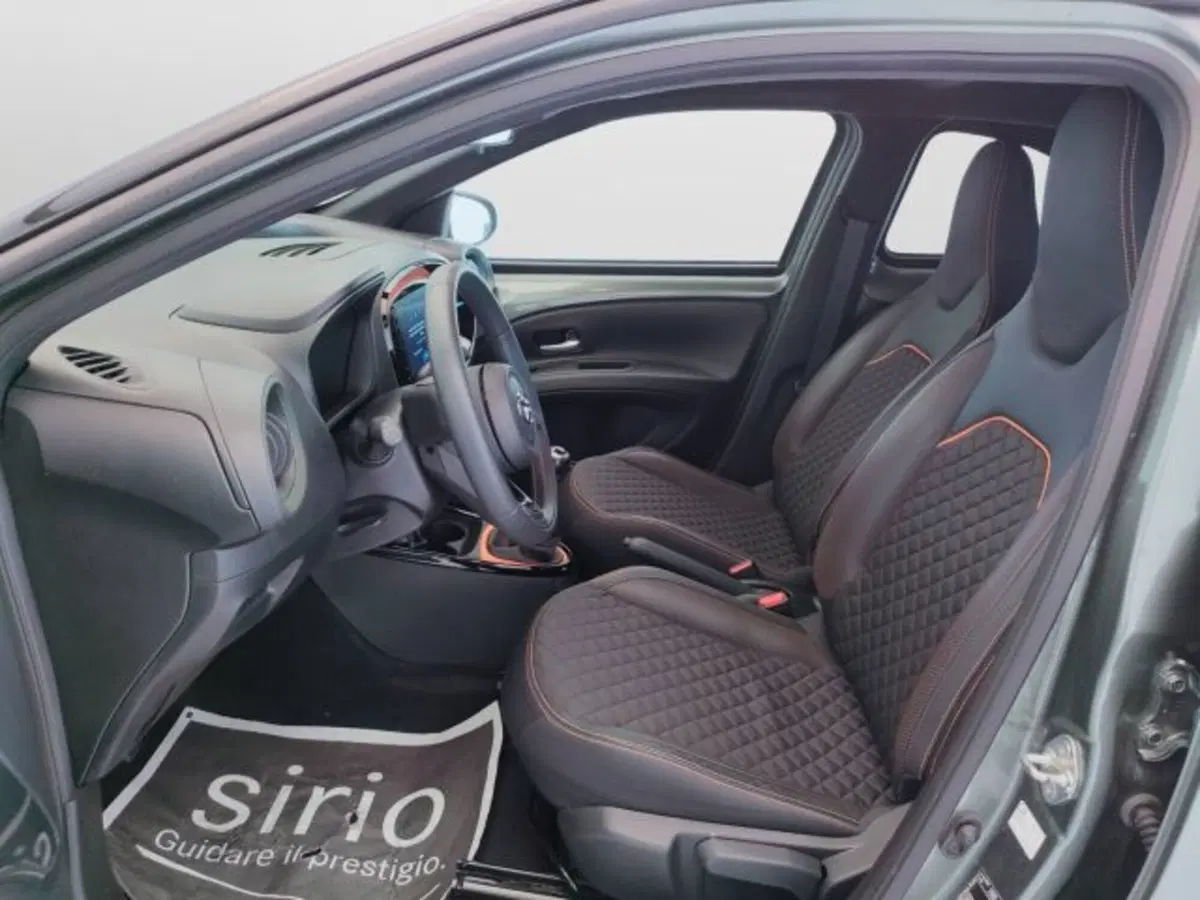 Toyota Aygo X usata a Teramo (15)