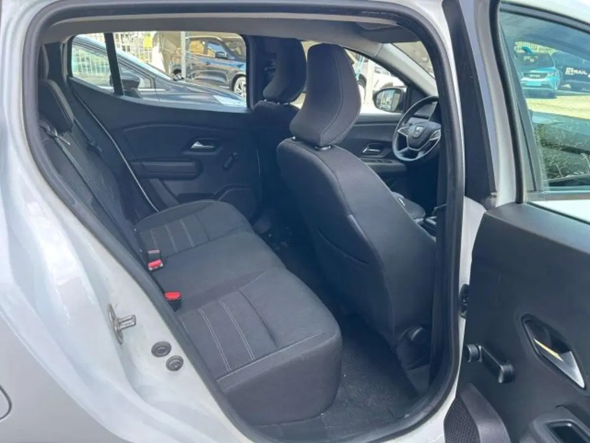 Dacia Sandero usata a Firenze (13)