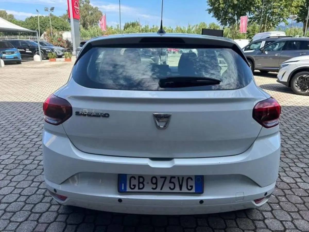Dacia Sandero usata a Firenze (5)