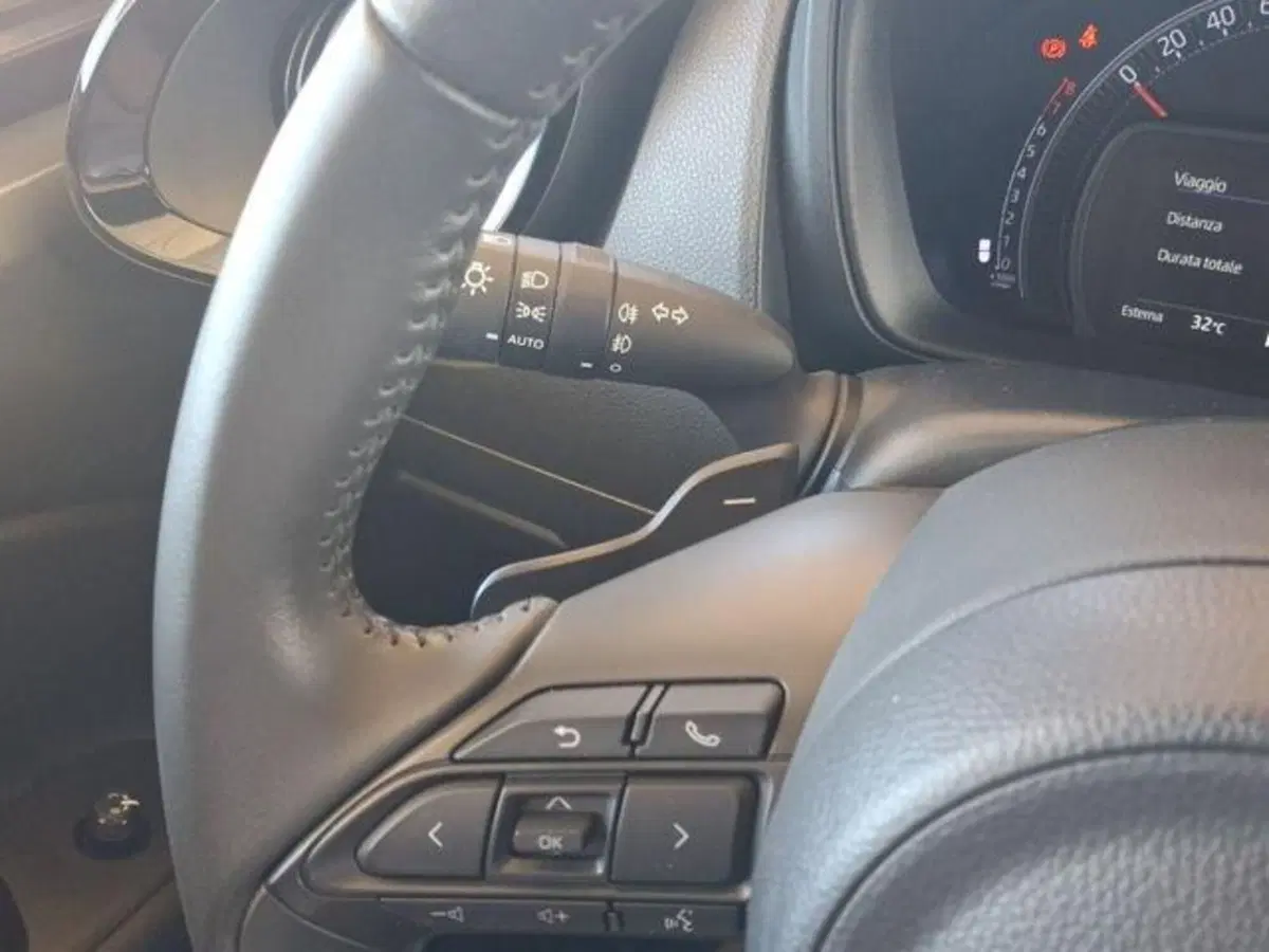 Toyota Aygo X usata a Roma (17)
