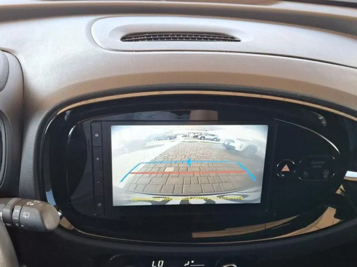 Toyota Aygo X usata a Roma (15)