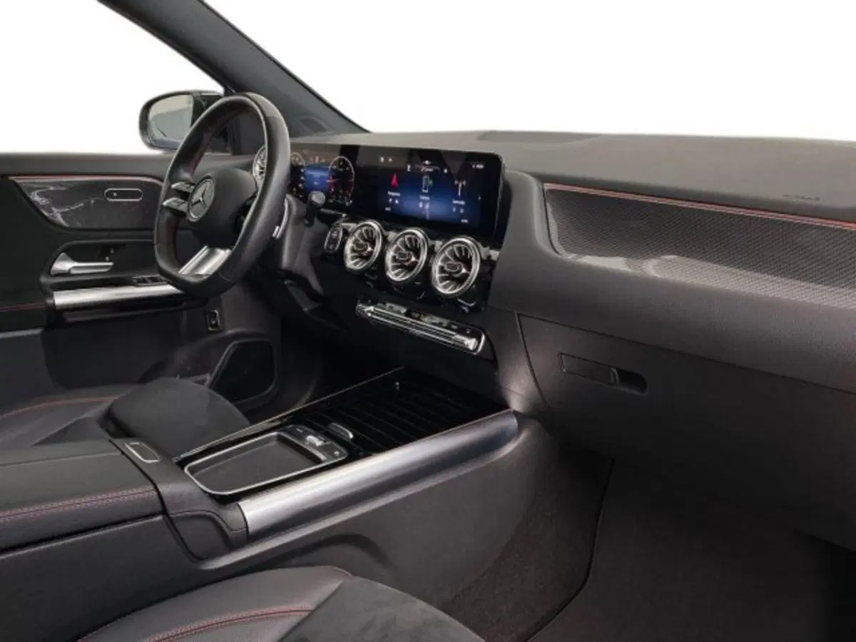 Mercedes-Benz GLA SUV usata a Verona (16)