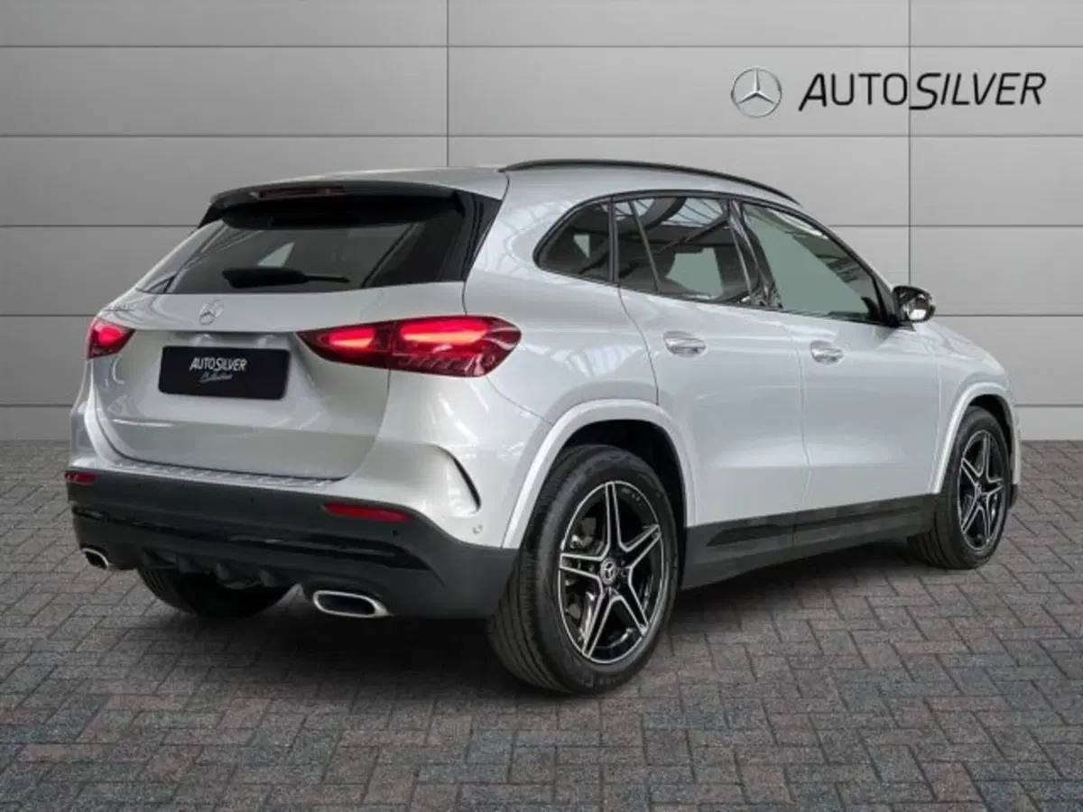 Mercedes-Benz GLA SUV usata a Verona (2)
