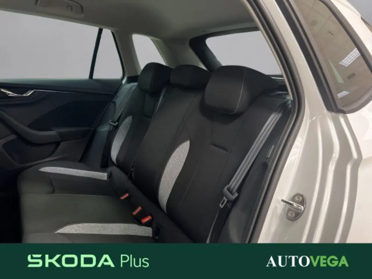 Skoda Kamiq nuova a Vicenza (12)