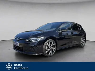 Volkswagen Golf Variant 1.5 eTSI 150 CV EVO ACT DSG R-Line del 2023 usata a Arzignano