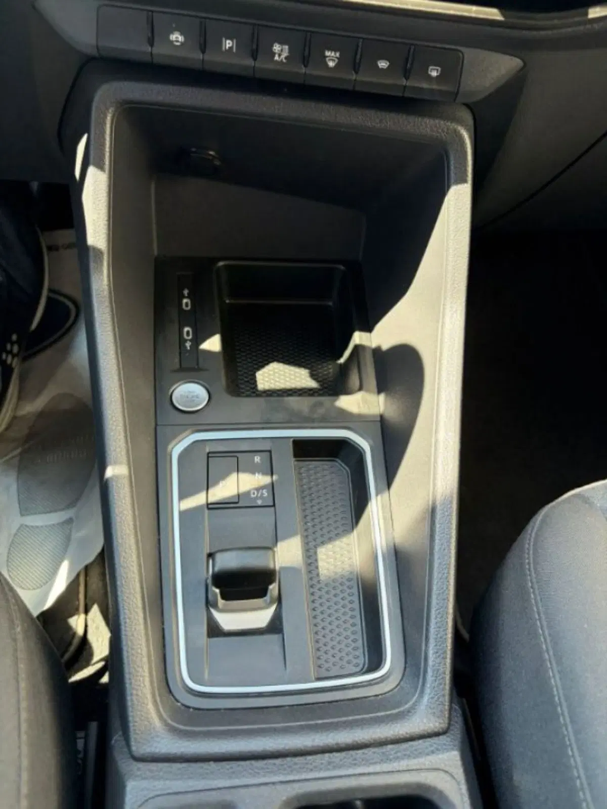 Ford Tourneo Connect usata a Lodi (11)