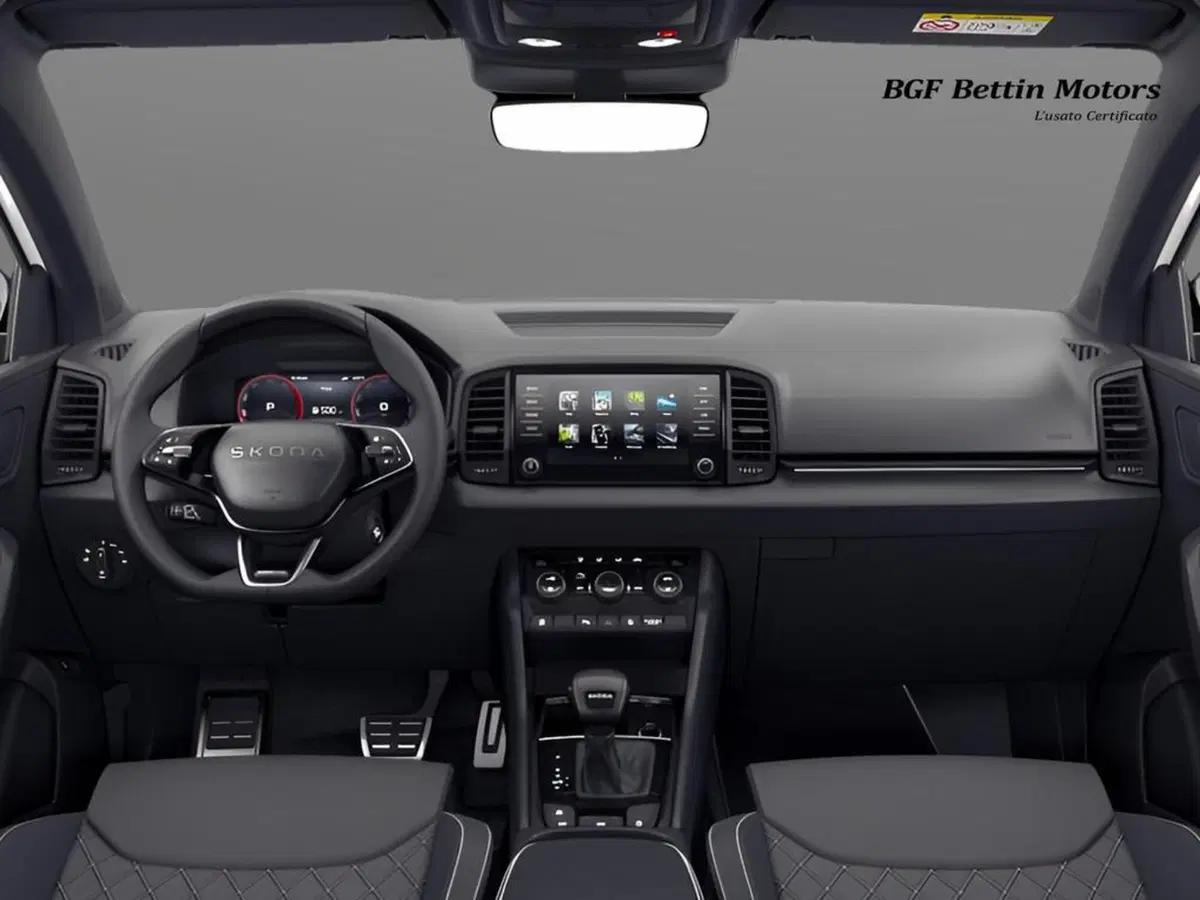 Skoda Karoq nuova a Padova (4)