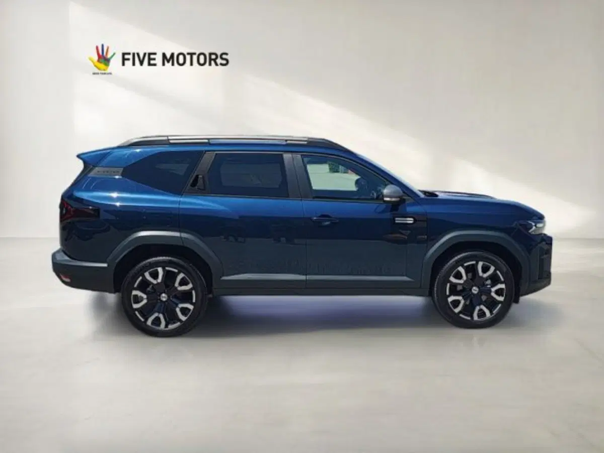 Dacia Bigster usata a Taranto (8)