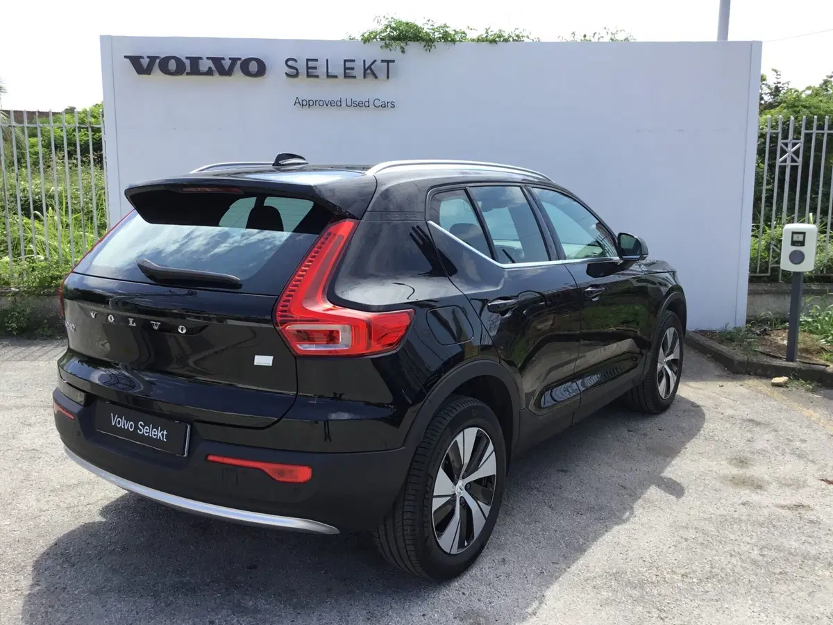 Volvo XC40 usata a Napoli (2)