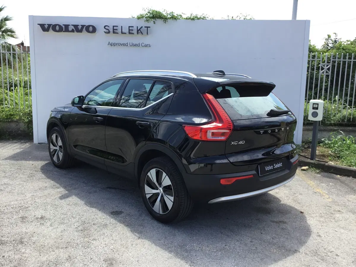 Volvo XC40 usata a Napoli (4)