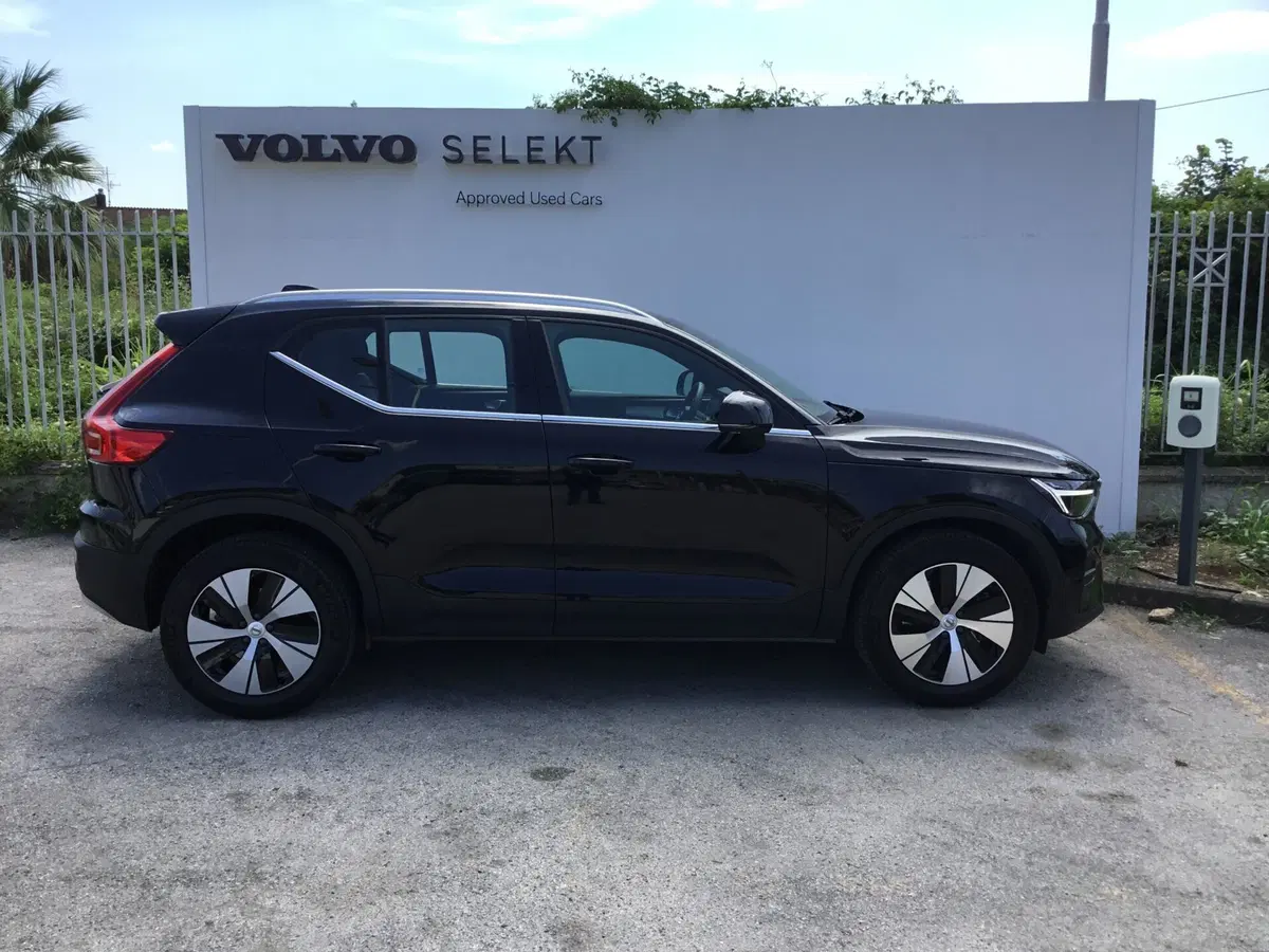 Volvo XC40 usata a Napoli (7)