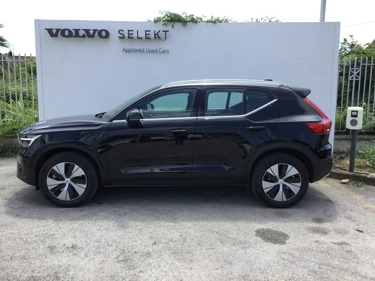 Volvo XC40 usata a Napoli (8)