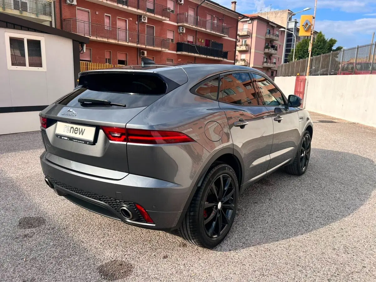 Jaguar E-Pace usata a Messina (5)