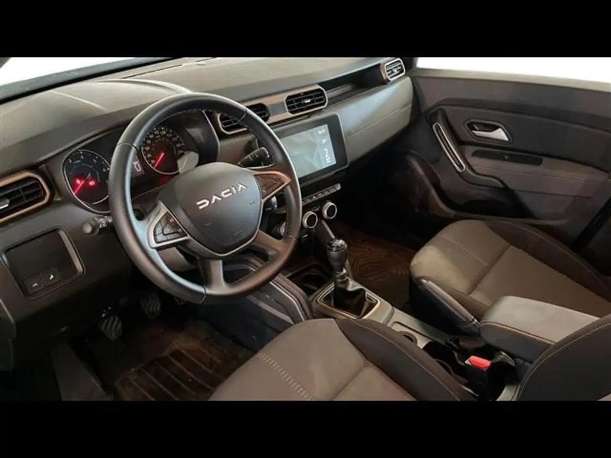Dacia Duster usata a Firenze (10)