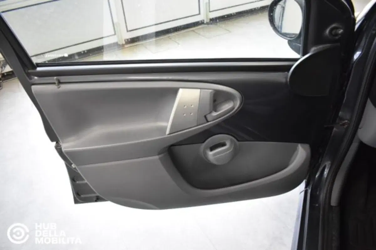 Citroen C1 usata a Perugia (7)
