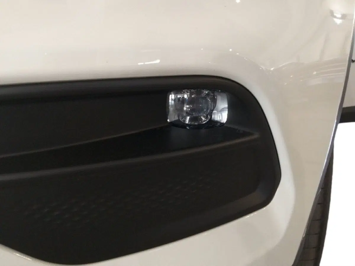 Jeep Compass nuova a Lecce (16)