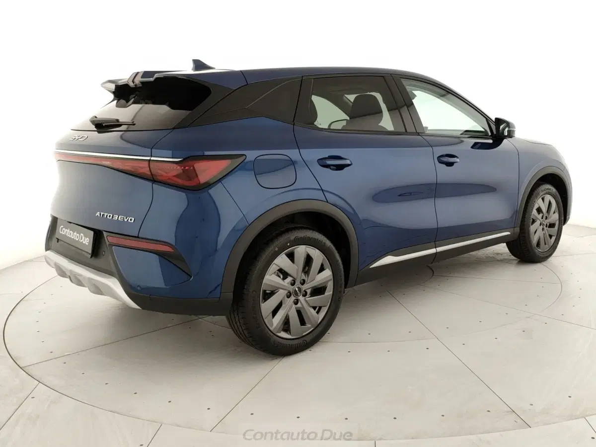 Byd Atto 3 nuova a Caserta (5)