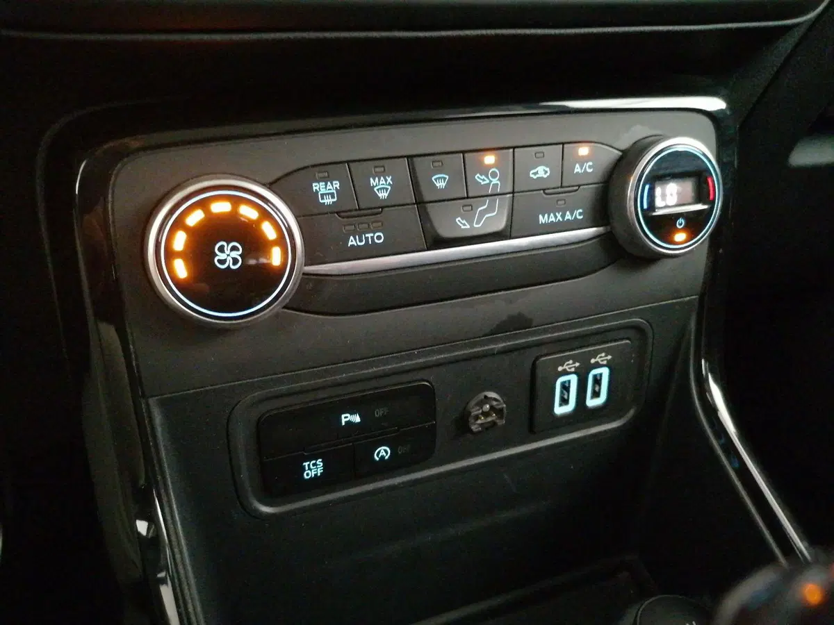 Ford EcoSport usata a Roma (14)