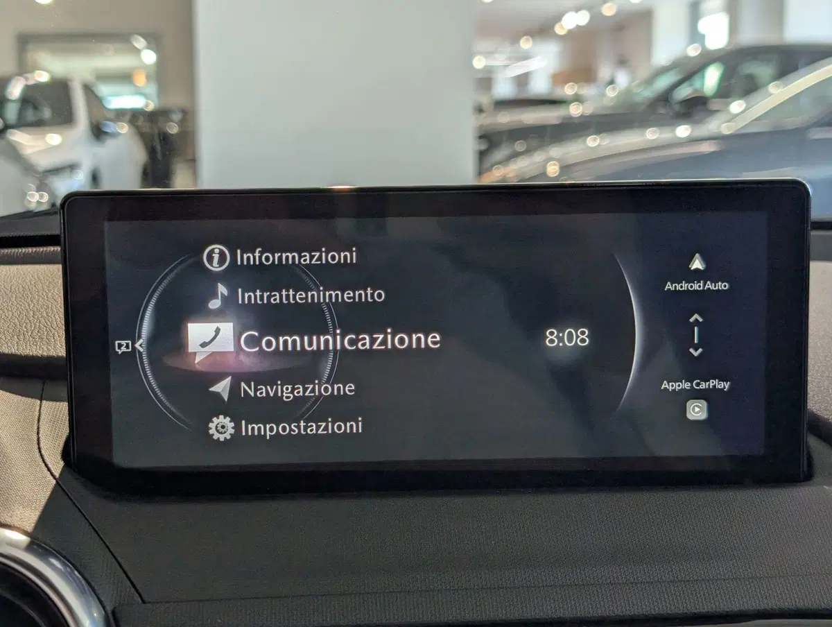 Mazda MX-5 nuova a Napoli (12)