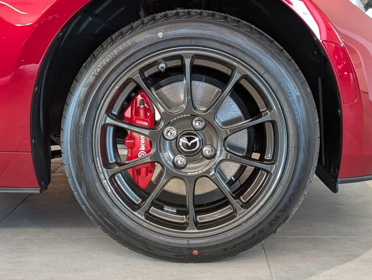 Mazda MX-5 nuova a Napoli (8)