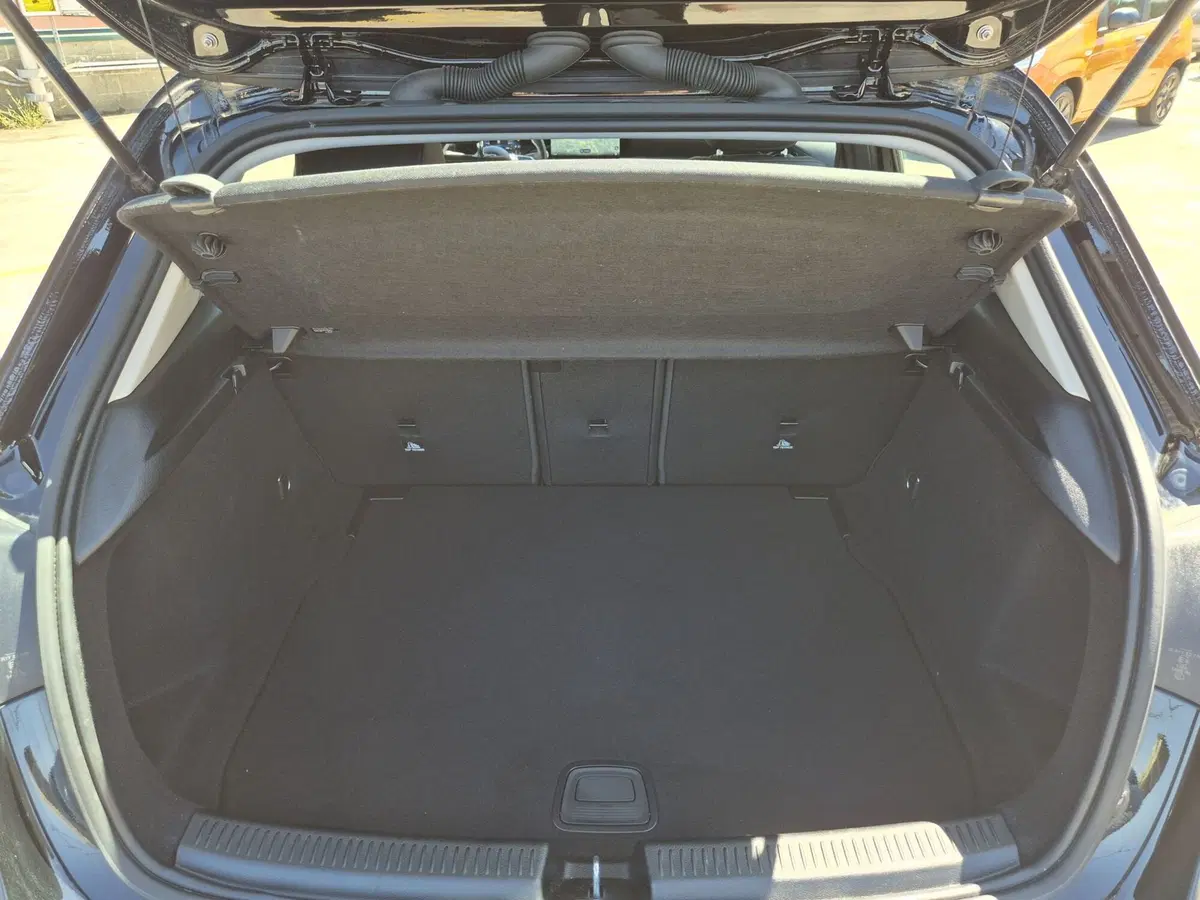 Mercedes-Benz Classe A usata  (12)