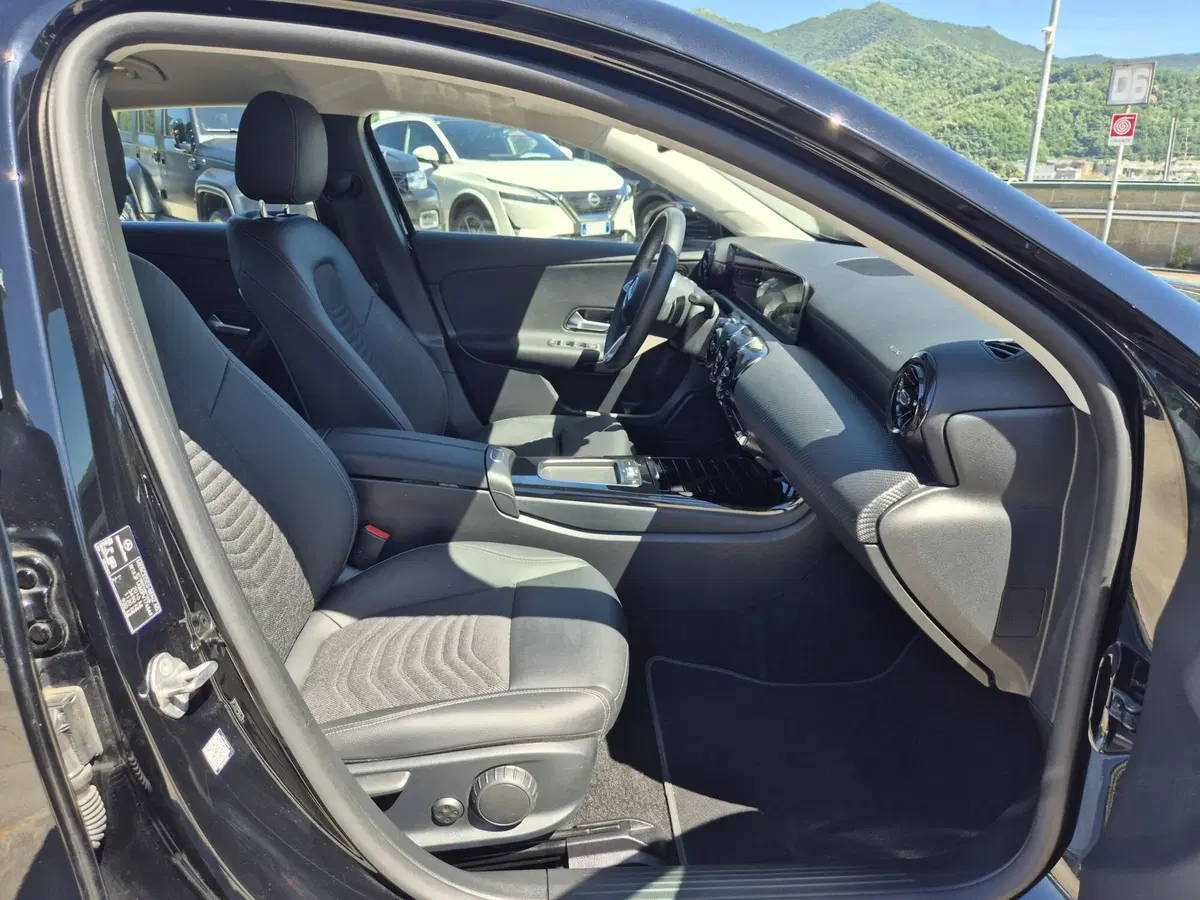 Mercedes-Benz Classe A usata  (9)