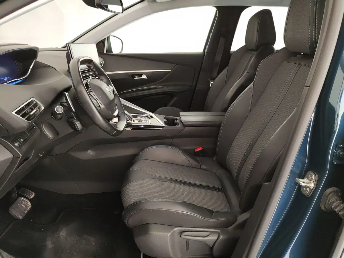 Peugeot 3008 usata a Caserta (16)